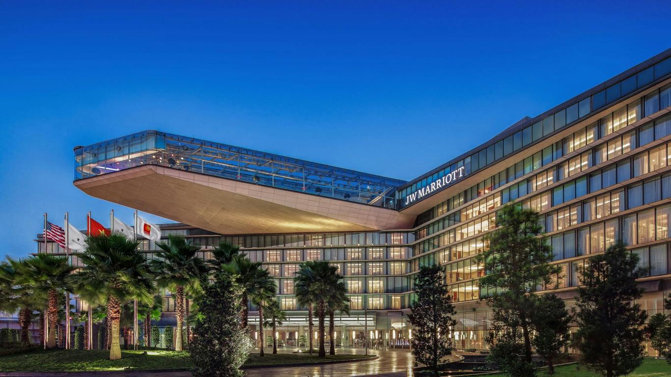 JW Marriott Hotel Hanoi