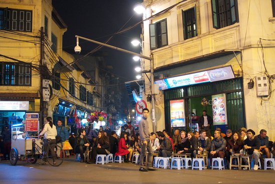 trà đá phố cổ